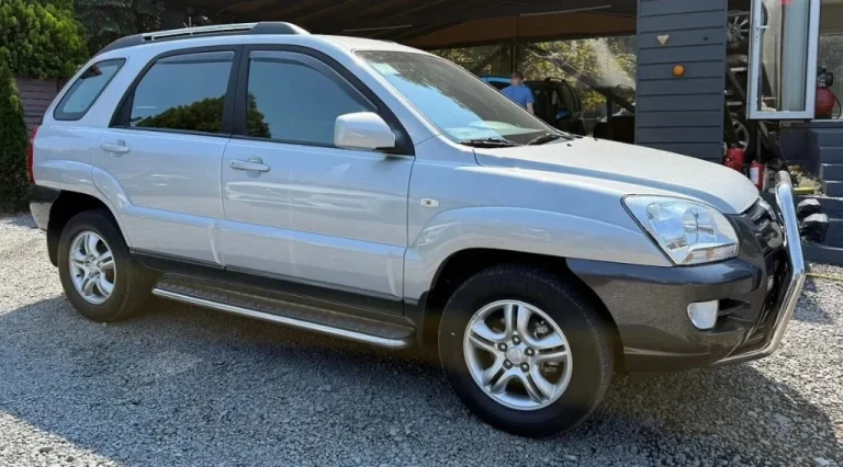 20-річний кросовер як новий: Kia Sportage 2007 продають як капсули часу у Львові (фото)