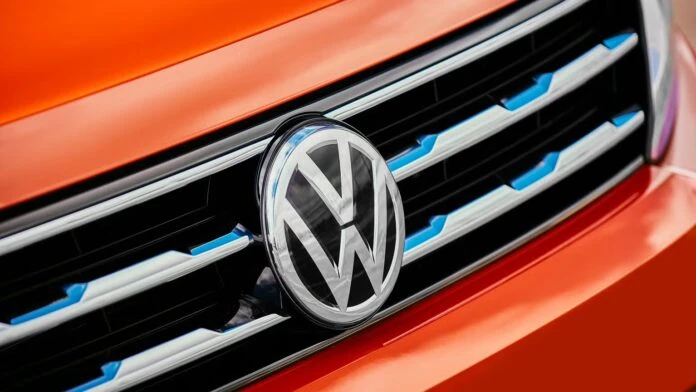 Volkswagen відкликає мільйони автомобілів через проблему з кермуванням
