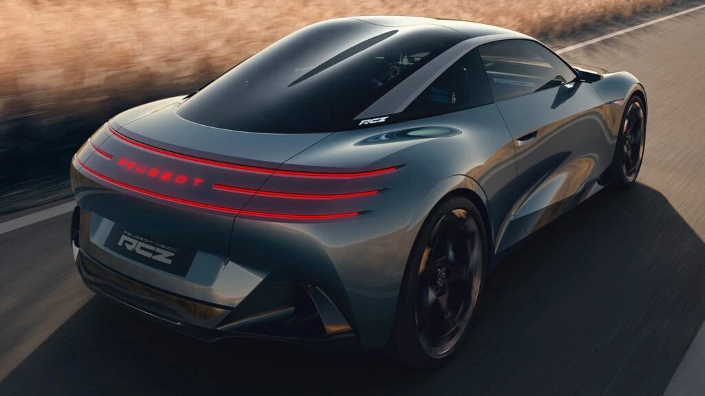 Peugeot RCZ Vision — елегантне електричне купе, яке заряджається лише 10 хвилин