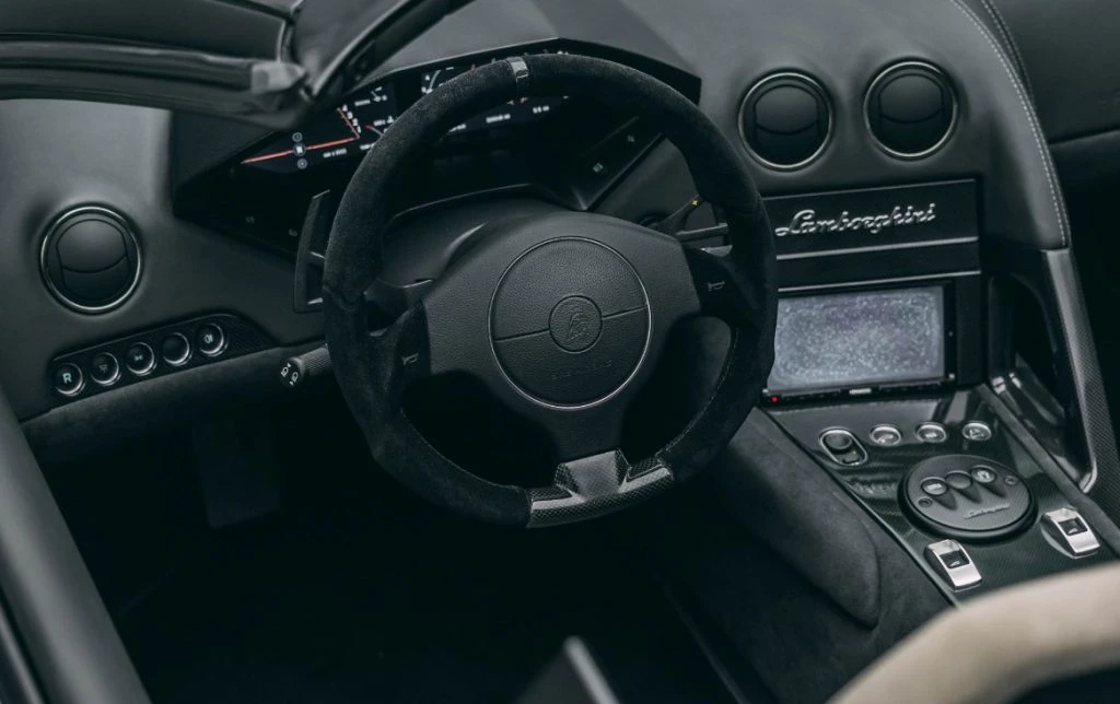 родстер Lamborghini Reventon