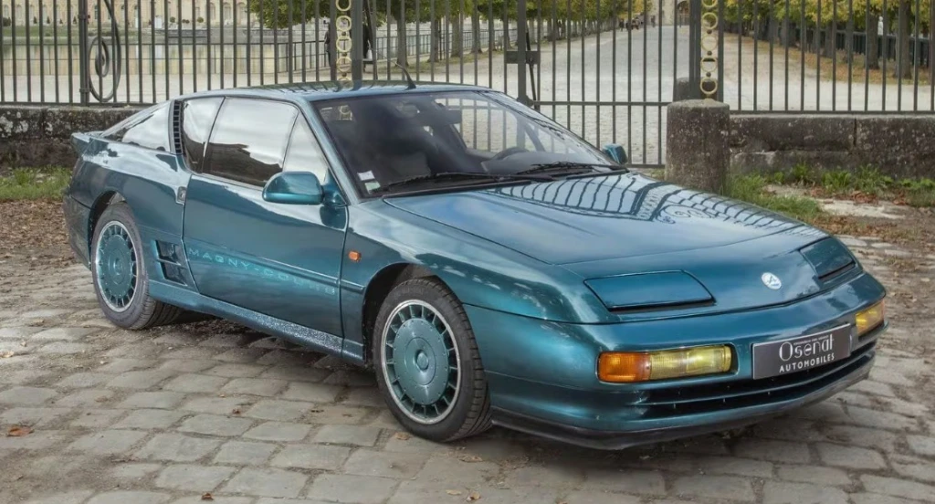 Один з 31: рідкісний 34-річний Alpine A610 продають за адекватну ціну (фото)